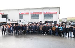 Pursaklar Belediyesi'nde Mesai Bayramlaşma ile Başladı