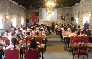 Altındağlı Öğrencilerin 23 Nisan Coşkusu Satrançla Taçlandı