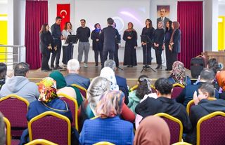 Altındağ’da E-KPSS Heyecanı: Şarkılarla Sınav Stresi Atıldı