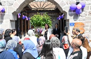 Hamamönü El Ürünleri Pazarı Anneler Günü’ne Renk Katıyor