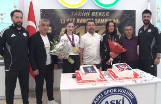 ASKİ Spor’da Şampiyonluk Coşkusu: Merve Dinçel Kavurat ve Emine Göğebakan’a Muhteşem Karşılama