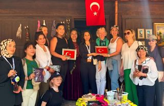 Altınköy Açık Hava Müzesi'nde Büyükelçi Eşleri Kilim Dokudu