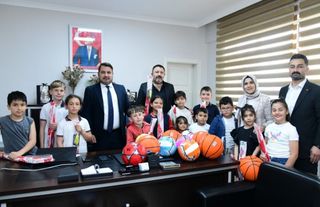 Kahramankazan'da Minik Çevreciler Ödüllendirildi