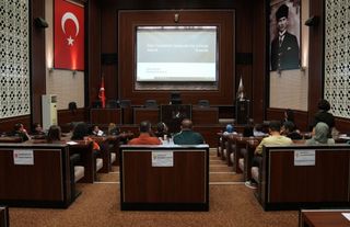 Keçiören Belediyesi’nden Personeline Resmi Yazışma Eğitimi