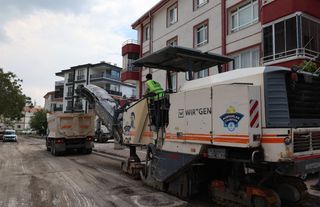 Pursaklar’da Altyapı Çalışmaları Sonrası Yol Seferberliği