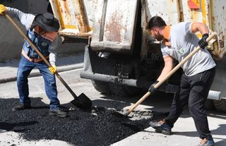 Mamak Belediyesi Dört Mahallede Yolları Yeniledi