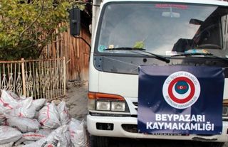 Beypazarı'nda İhtiyaç Sahiplerine Kömür Desteği Sağlanıyor