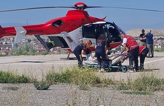 Nallıhan’da Beyin Kanaması Geçiren Hasta için Ambulans Helikopter Havalandı
