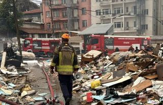 Ankara Altındağ’da Metruk Dükkanda Çıkan Yangın Söndürüldü