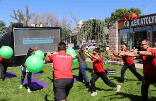 Gölbaşı’nda "Bedenini Dinle, Harekete Geç" Etkinliği: Hem Egzersiz Hem Sağlık Taraması Yapıldı
