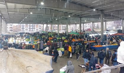 Beşikkaya Semt Pazarında Tezgahlar Hareketlendi: 11 Ocak 2026 Fiyatları