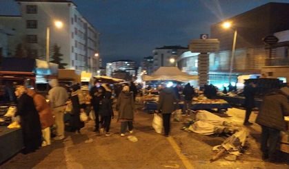 Karşıyaka Semt Pazarında Akşam Fiyatları Düştü: 12 Ocak 2026