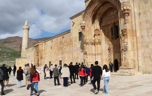 Divriği Ulu Cami: Anadolu’nun El-Hamrası