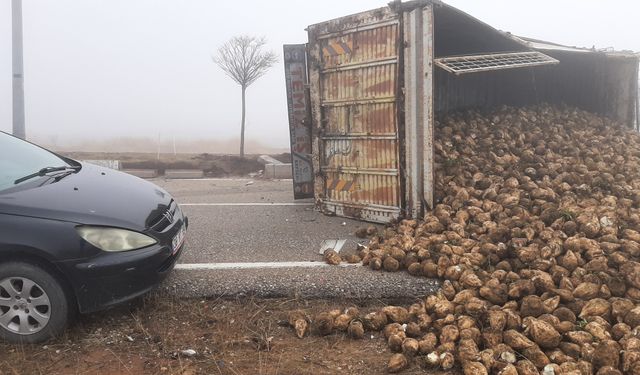 Kayseri'de Korkutan Kaza: 2 Kişi Yaralandı