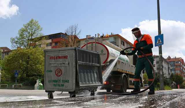 Çankaya’da Kent Sağlığına Yönelik Temizlik Çalışmaları Sürüyor