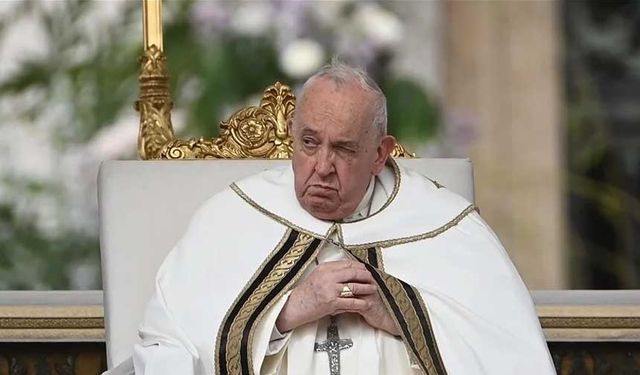 Papa da Yapay Zekaya Kayıtsız Kalamadı