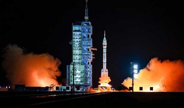 Çin’den Uzay Çıkarması