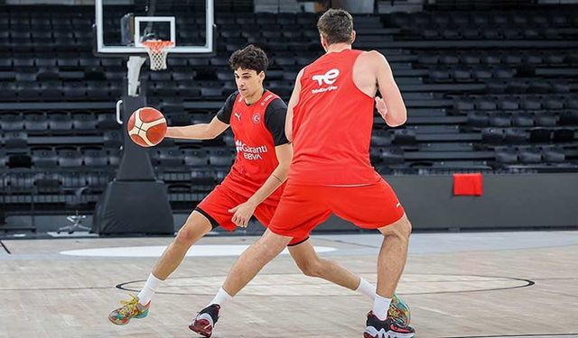 A Milli Basketbol Takımı’nın Macaristan Mesaisi Başladı