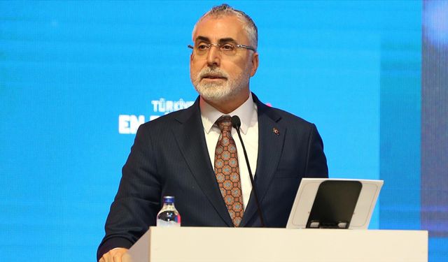 Kamu İşçisinin Zam Görüşmeleri Süreci Devam Ediyor