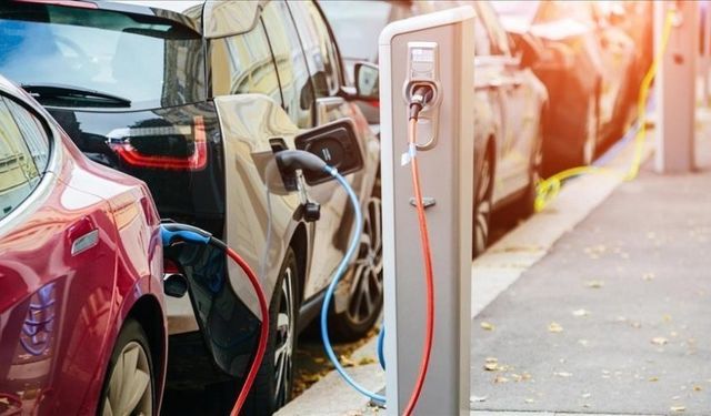 Türkiye'deki Elektrikli Otomobil Sayısı Yüzde 120 Arttı