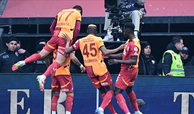 Lider Galatasaray, Sivasspor'u 4 Golle Mağlup Etti