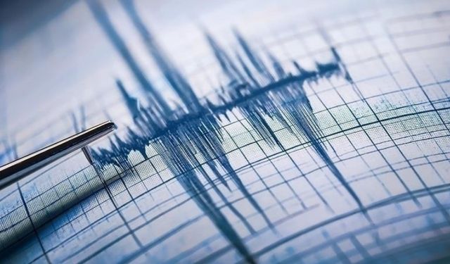 İran'ın Kuzeyinde 5 Büyüklüğünde Deprem