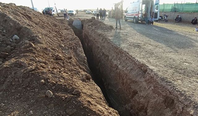 Kırşehir’de Çukur Kazıp İçine Girdi, Toprak Altında Kalıp Can Verdi