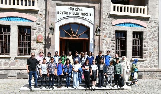 Mamak Belediyesi’nden Müzecilik Haftası’nda Öğrencilere Müze Gezisi