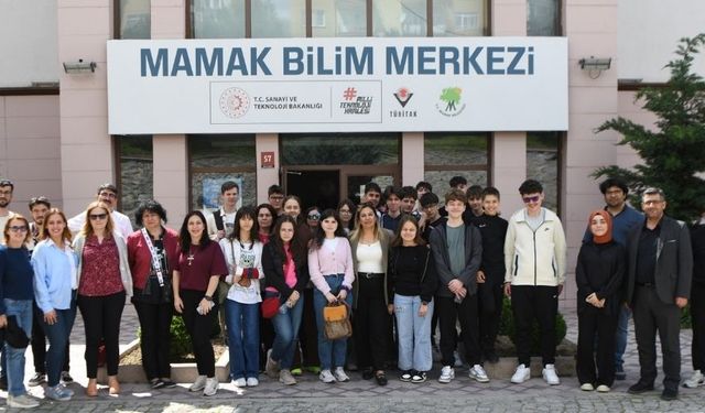 Mamak Bilim Merkezi Romanyalı Erasmus Öğrencilerini Ağırladı