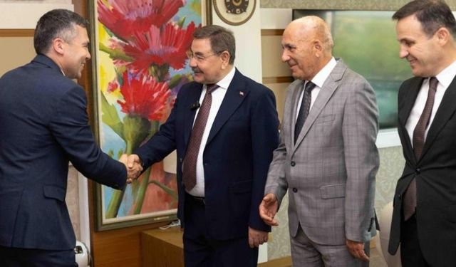 Gölbaşı Belediyesi’nde Bayramlaşma Programı Düzenlendi