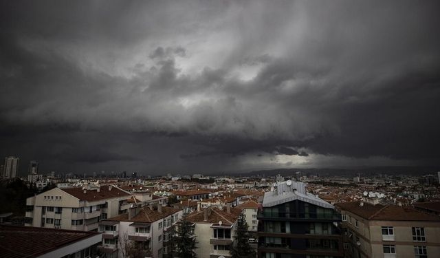 Ankara Valiliği’nden Uyarı: Kuvvetli Rüzgâr ve Fırtına