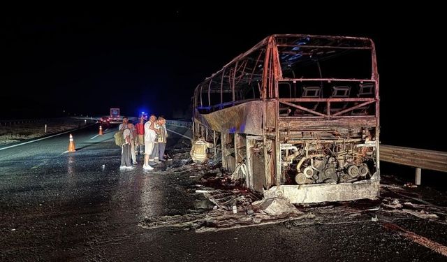 Ankara’da Otobüs Alev Aldı: 38 Kişi Son Anda Kurtarıldı