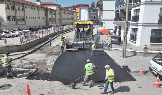 Gölbaşı Belediyesi Asfalt Çalışmalarına Hız Verdi
