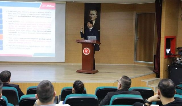 Keçiören Belediyesi Personeline Kamu İhale Eğitimi Verildi