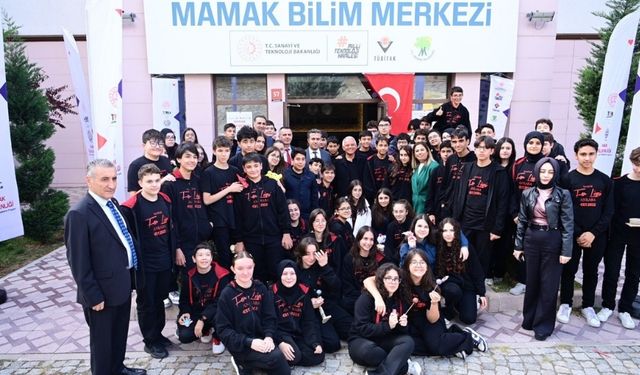 Mamak Bilim Şenliği Başladı! Çocuklar Bilimle Buluştu