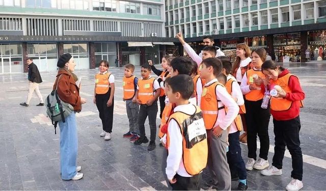 Çankayalı Çocuklara Ulus’ta ‘Kentim ve Haklarım’ Gezisi Düzenlendi