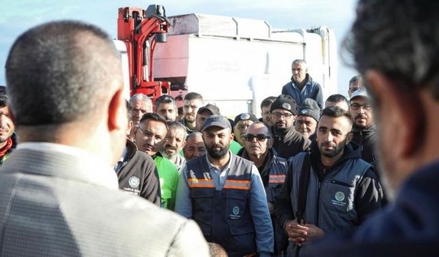 Etimesgut’ta Temizlik Ekibiyle Değerlendirme Toplantısı Yapıldı