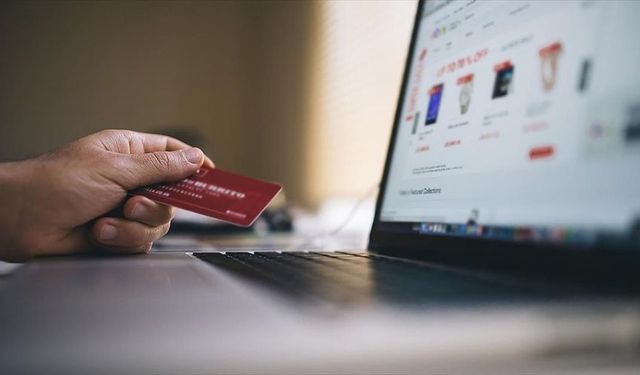 AB’den E-Ticaret Siparişlerine 3 Avroluk Yeni Vergi