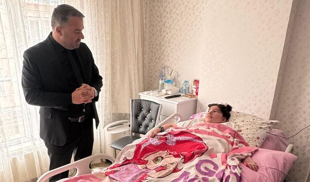 Pursaklar’da Ertuğrul Çetin’den Evde Tedavi Gören Hastalara Ziyaret