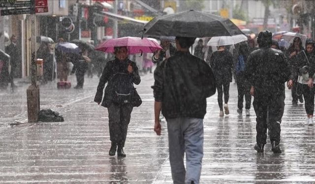 Meteoroloji'den Ankara için Yağış Uyarısı: Hafta Sonu Hava Nasıl Olacak?