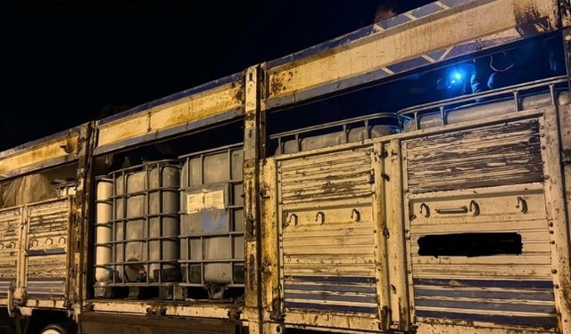 Şereflikoçhisar'da Su Tanklarından 4,5 Milyon Liralık Makaron Çıktı