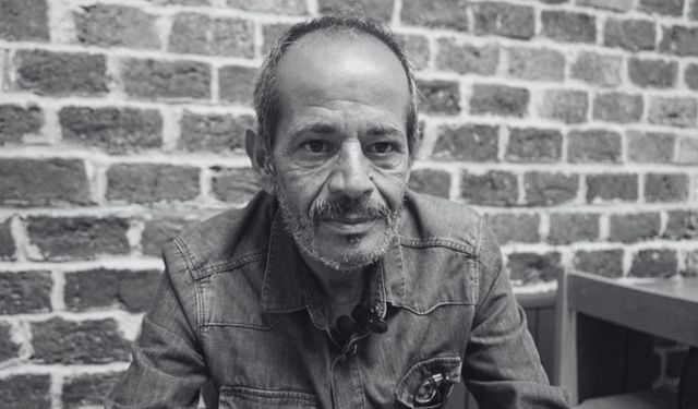 Usta Yazar Bülent Akyürek 57 Yaşında Vefat Etti