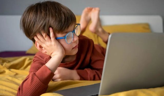Çocuklarda Ekran Süresi Nasıl Kontrol Edilir?