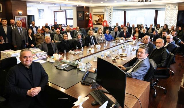 Keçiören Belediye Başkanı Özarslan’a Muhtarlardan Tam Destek