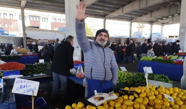 Altındağ Semt Pazarı'nda Ürün Bazlı Fiyat Hareketliliği Yaşandı