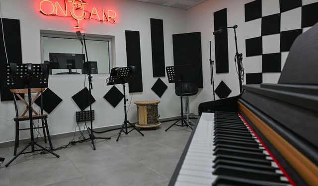 Ankara’da Genç Müzisyenlere Ücretsiz Stüdyo Hizmetine Devam