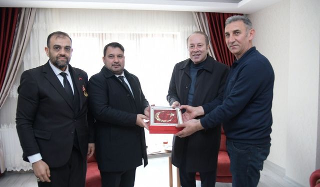 Kahramankazan Belediye Başkanı’ndan Şehit Ailelerine Ziyaret