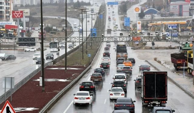 Kilit Kavşak Kırıkkale'de Bayram Dönüşü Mesaisi Başladı