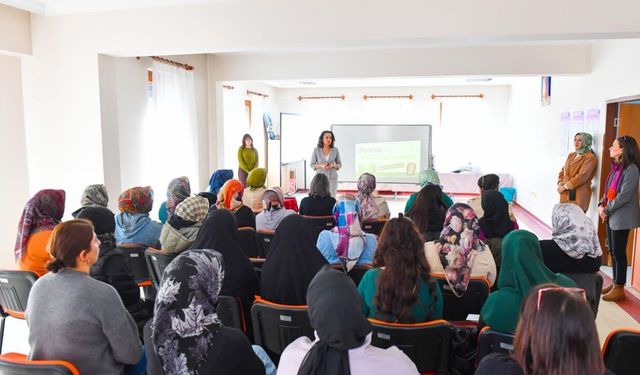 Altındağlı Kadınlar Stres ve Şiddetle Mücadeleyi Öğreniyor