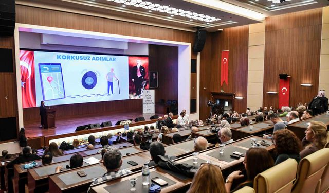 Ankara’da Alzheimer Hastalarına Takip Cihazı Desteği Başladı